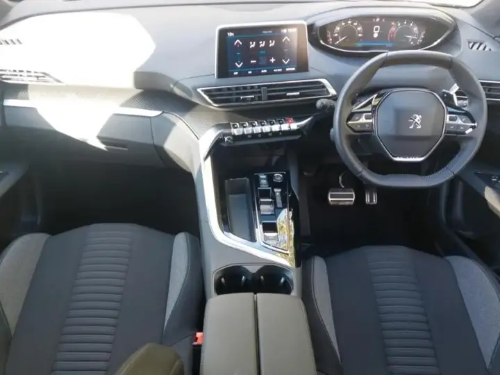 Peugeot 3008 2023 photo 3