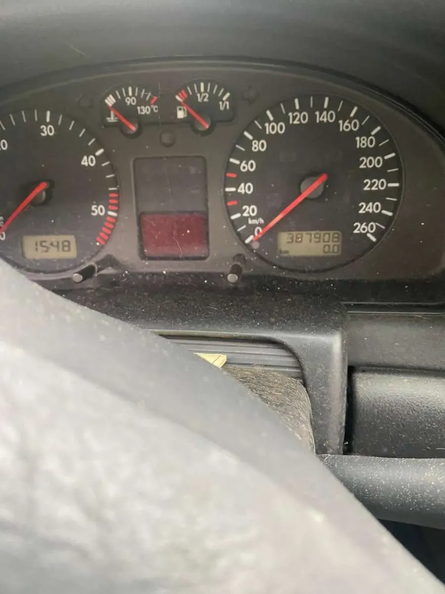 Volkswagen Passat 2002 photo 3