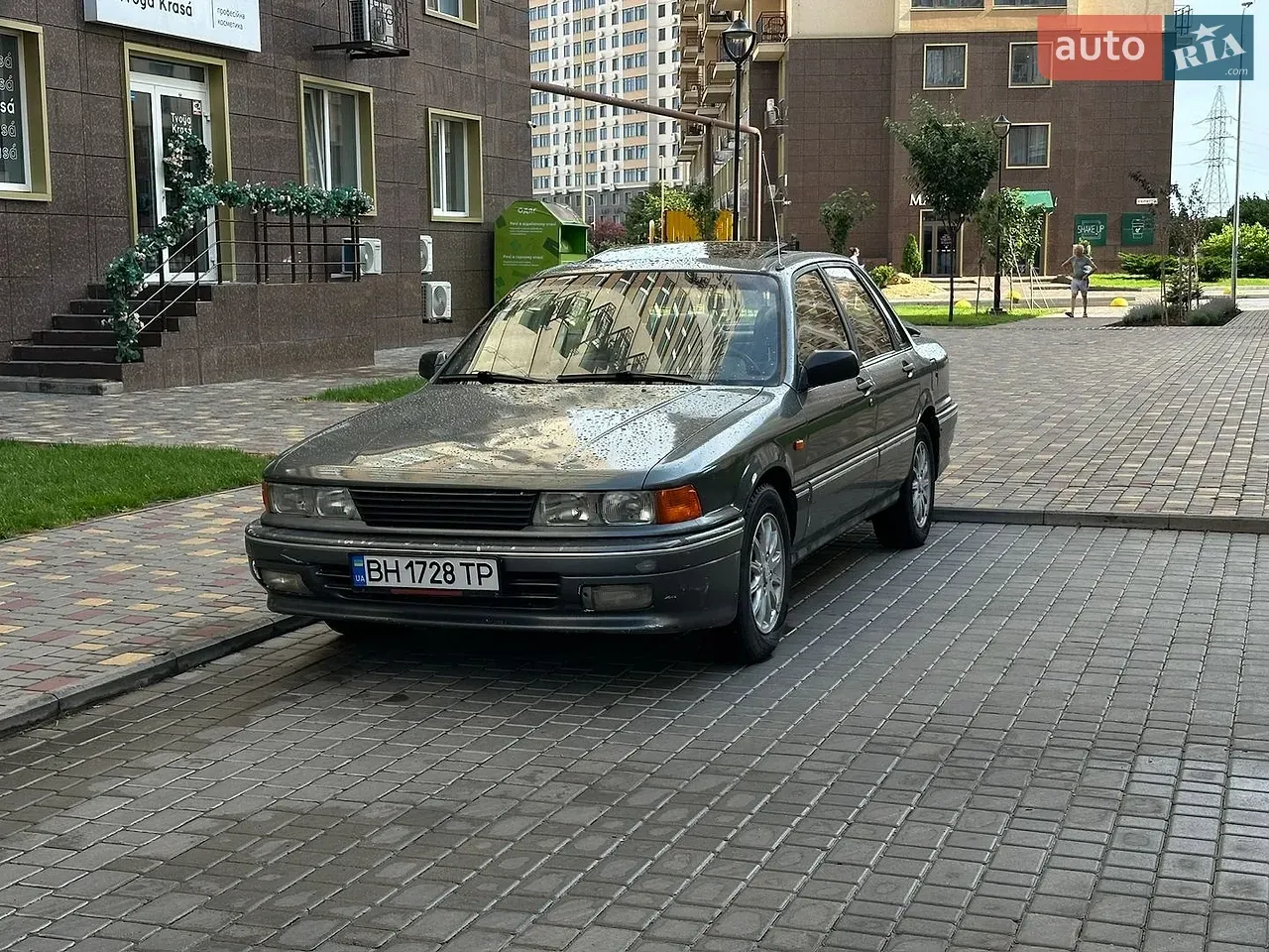 Mitsubishi Galant 1989 photo 5