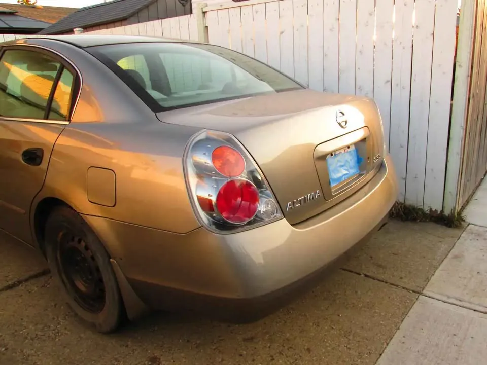 Nissan Altima 2002 photo 2