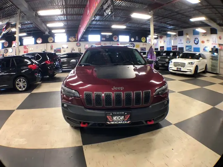 Jeep Cherokee 2020 photo 2