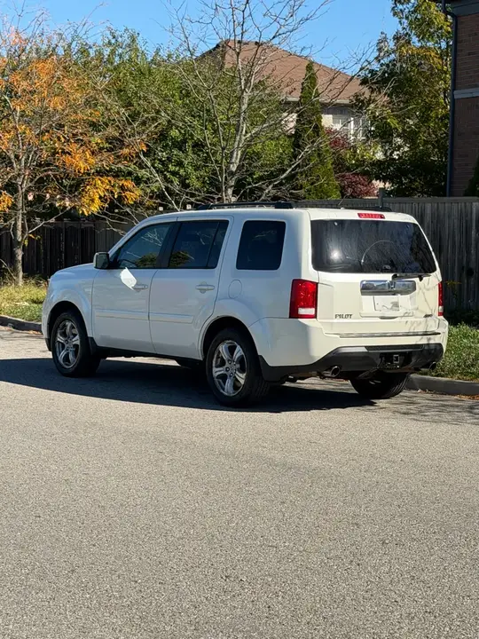 Honda Pilot 2014 photo 2