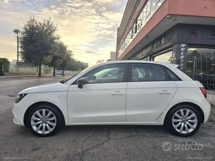 Audi A1 2014 photo 4