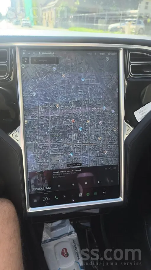 Tesla Model S 2016 photo 5