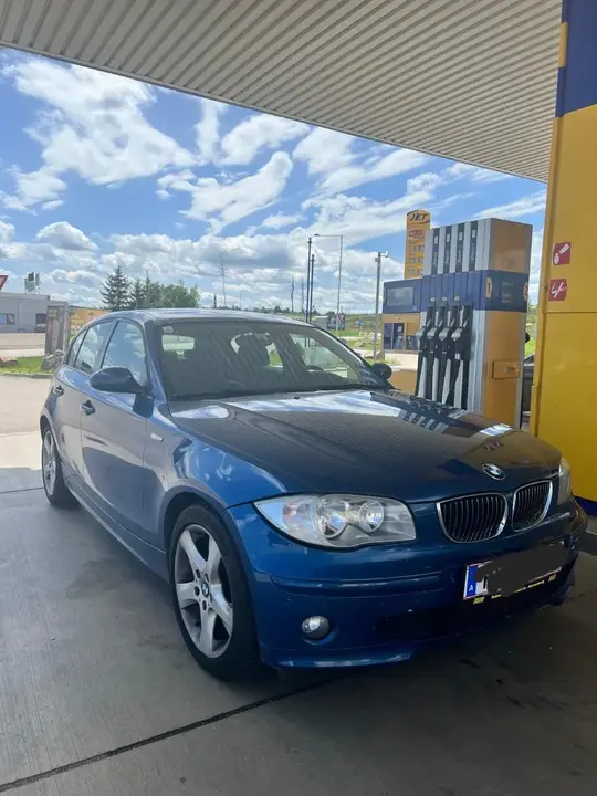 BMW 1 Series 2005 photo 2