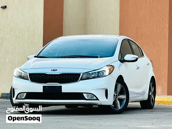 Kia Forte 2018 photo 2