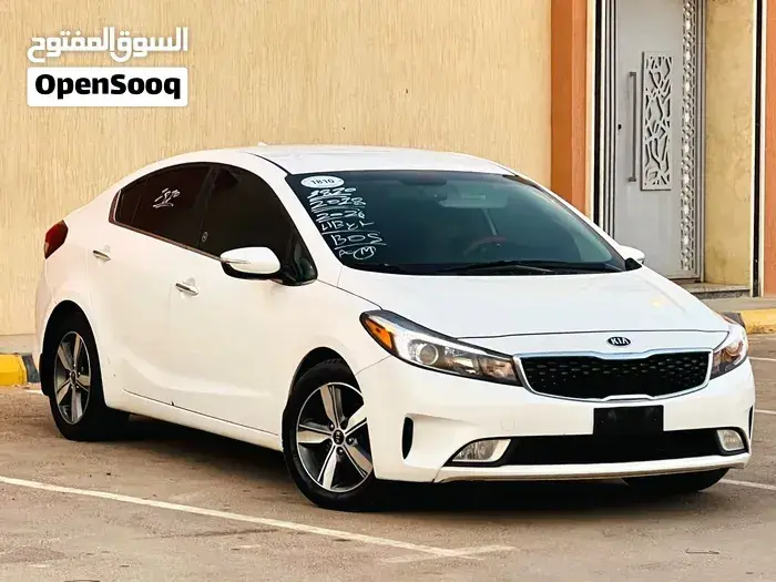 Kia Forte 2018 photo 4