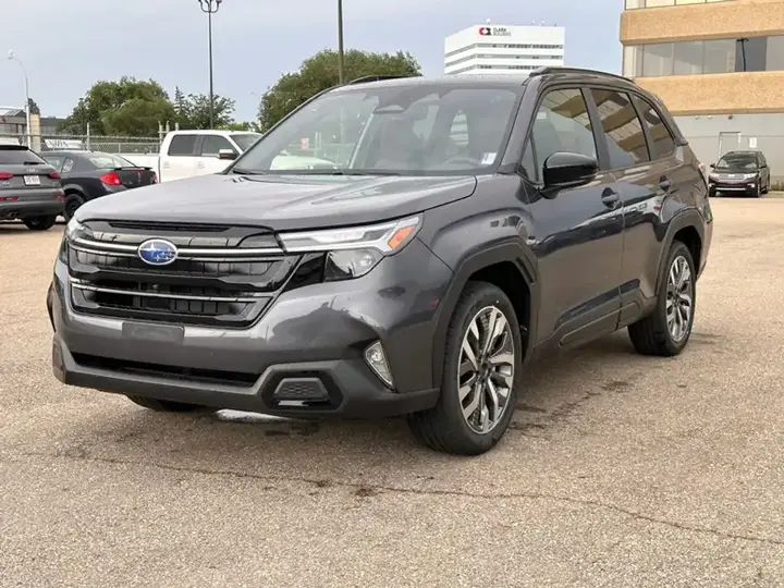 Subaru Forester 2026 photo 2