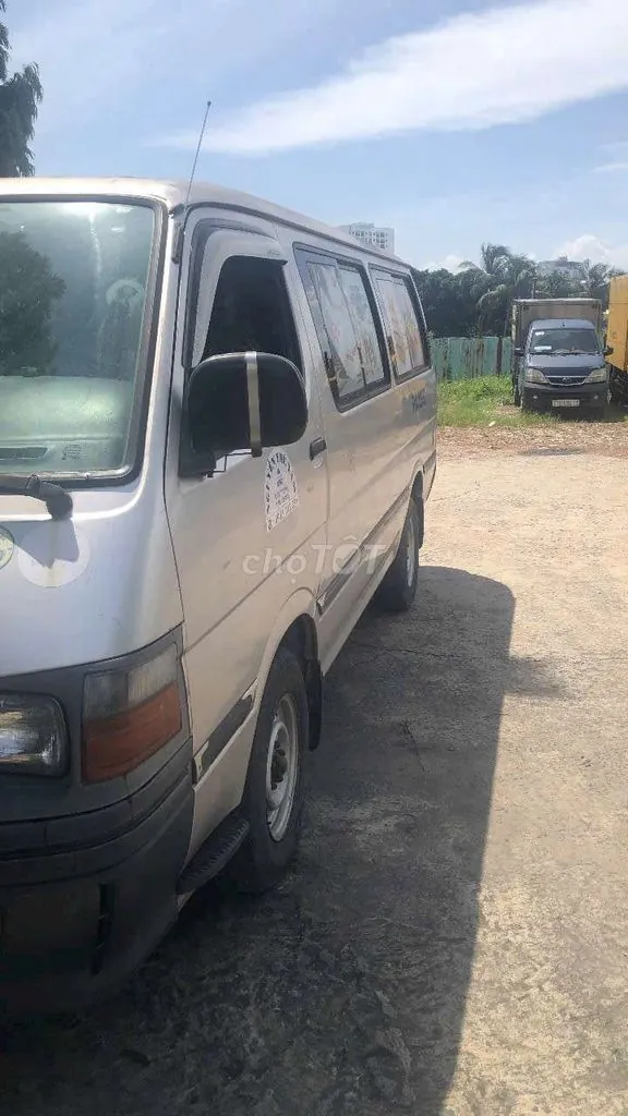 Toyota Avanza photo 3