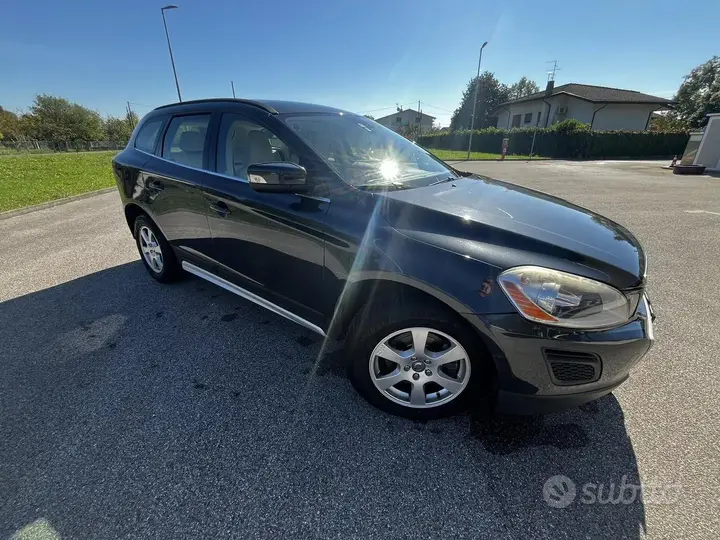 Volvo Xc60 2010 photo 4