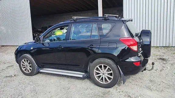 Toyota Rav4 2008 photo 2