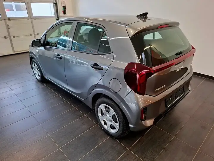 Kia Picanto photo 3