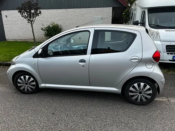 Toyota Aygo 2009 photo 4