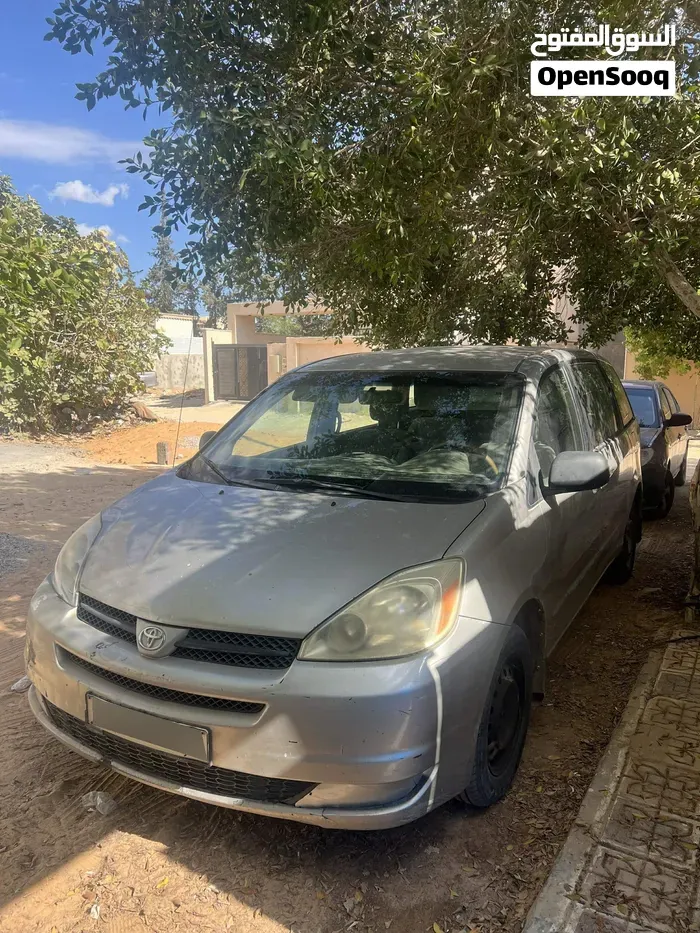 Toyota Sienna 2005 photo 3