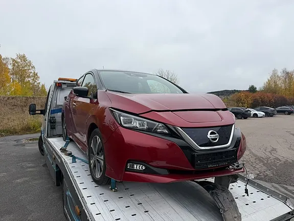 Nissan Leaf 2019 photo 2