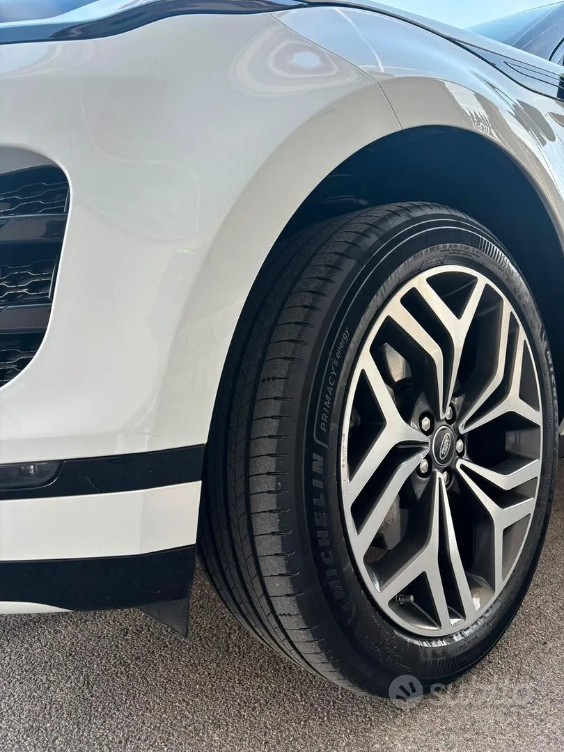 Land Rover Range Rover Evoque 2020 photo 3