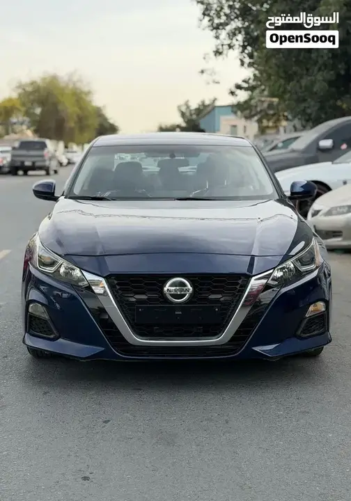 Nissan Altima 2020 photo 2