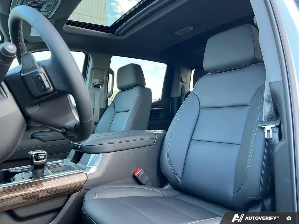Chevrolet Silverado 1500 2026 photo 3