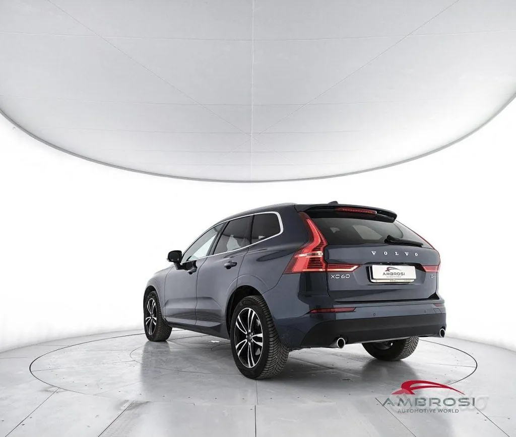 Volvo Xc60 2021 photo 4