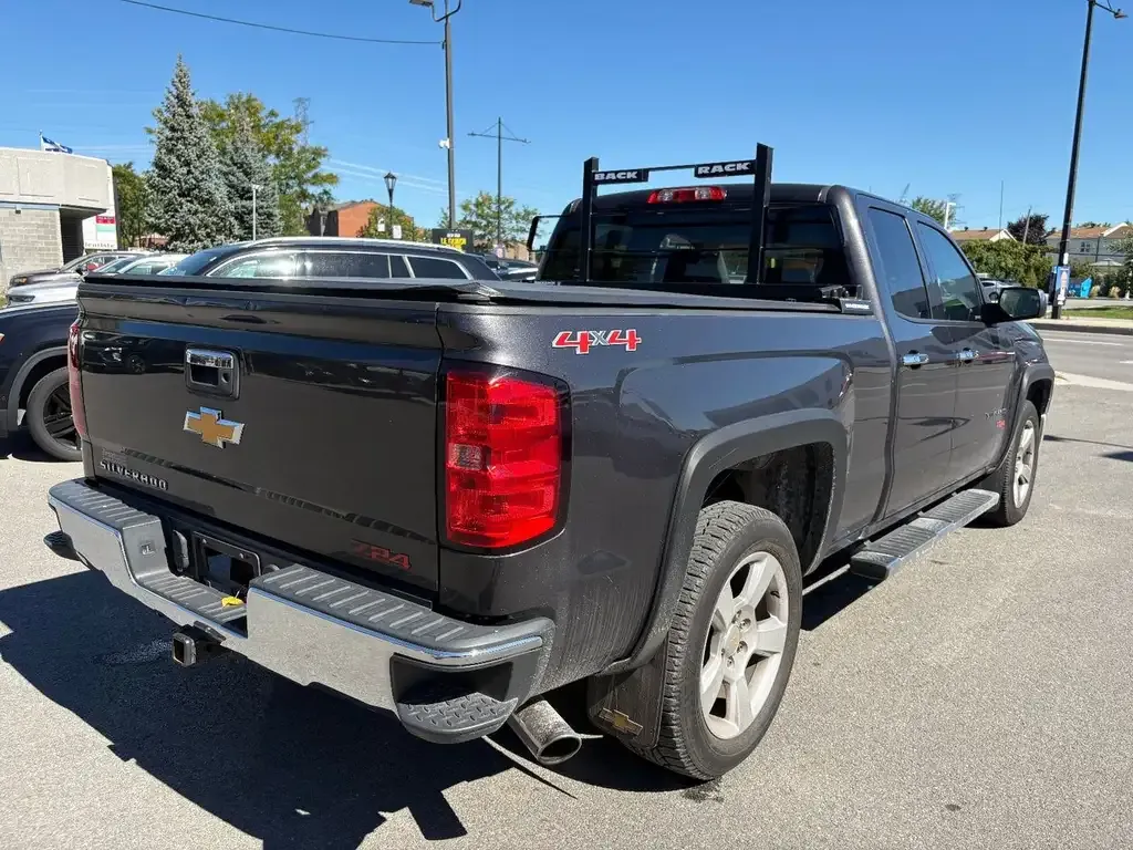 Chevrolet Silverado 1500 2015 photo 2