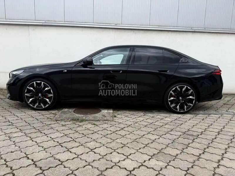 BMW 520 2025 photo 2