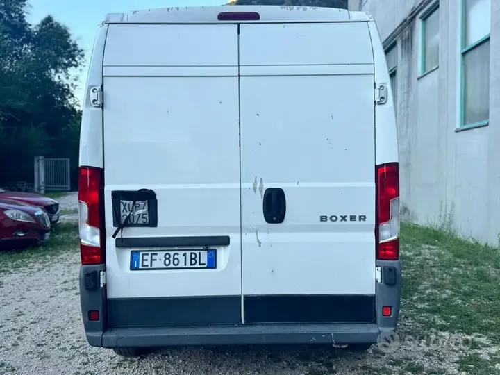 Peugeot Boxer 2010 photo 5