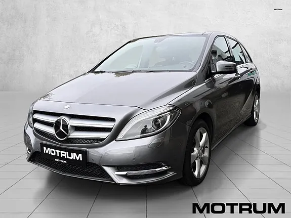 Mercedes-Benz B180