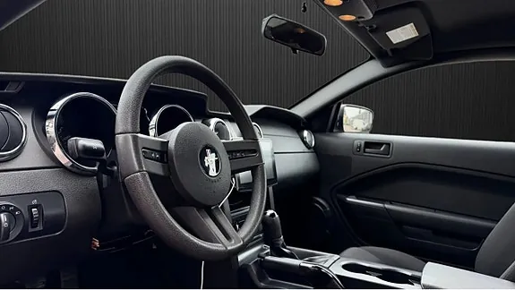 Ford Mustang 2006 photo 5