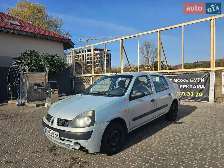 Renault Clio 2003 photo 3