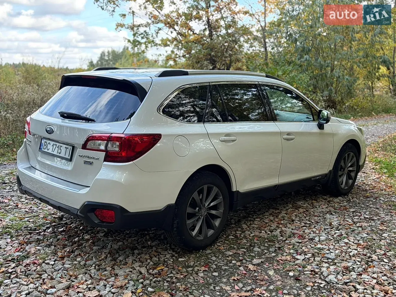 Subaru Outback 2015 photo 3