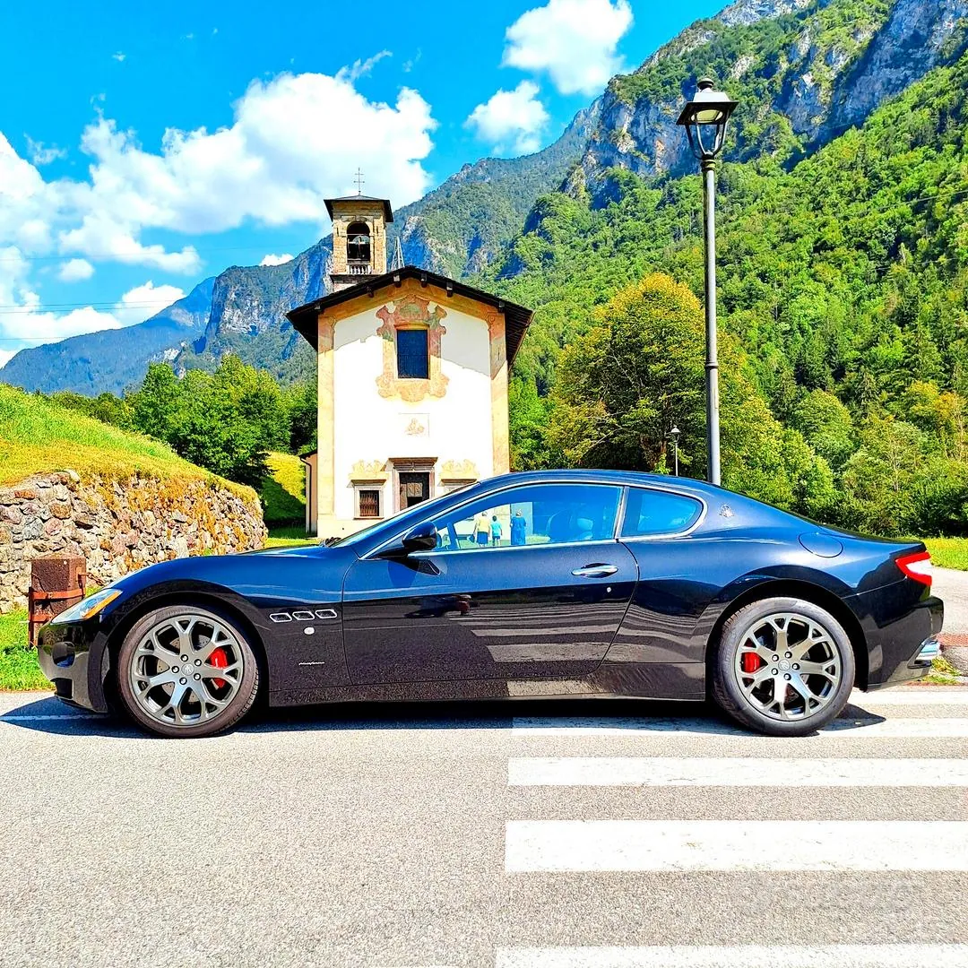 Maserati Granturismo 2009 photo 5