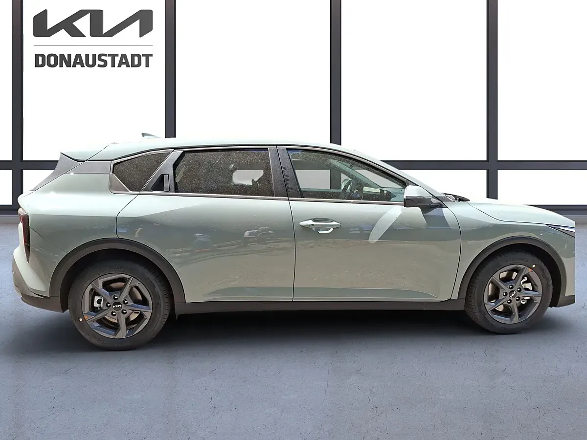 Kia K4 2026 photo 3