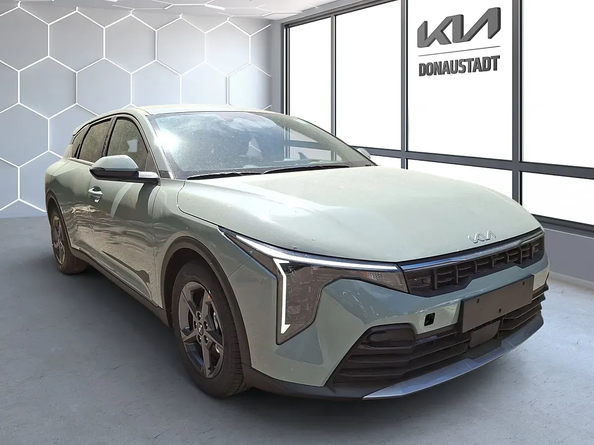 Kia K4 2026 photo 2