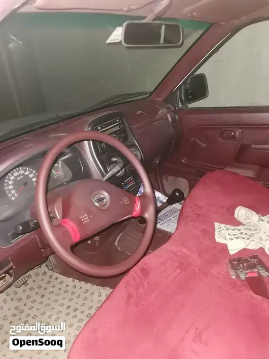 Nissan Pickup