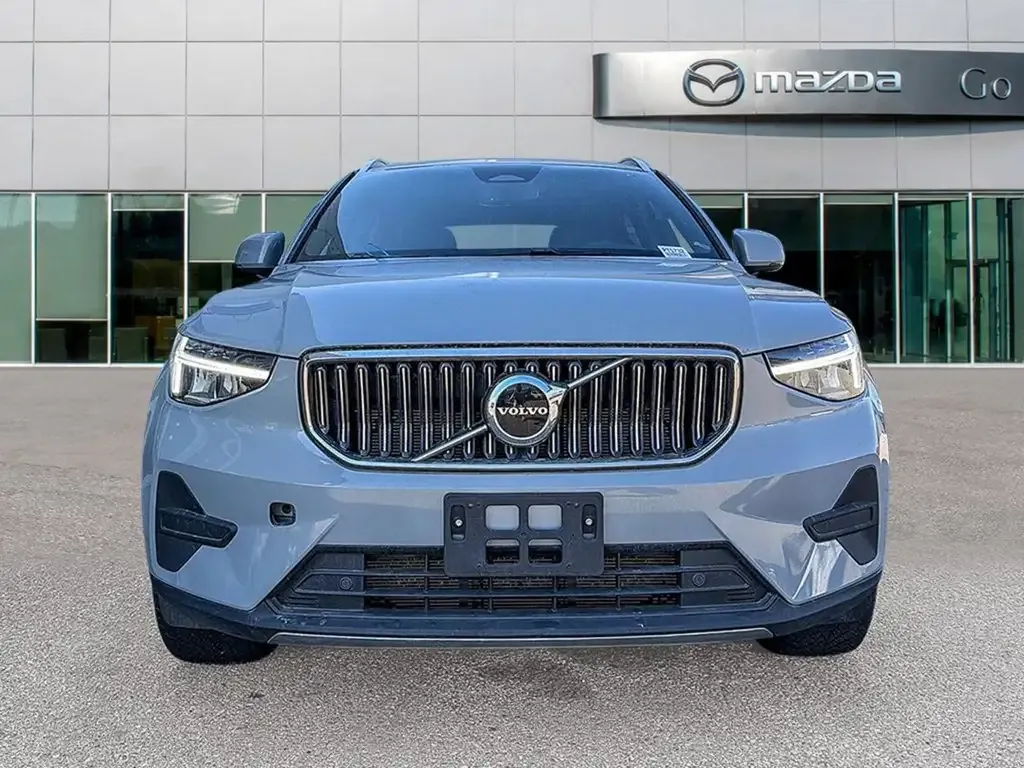 Volvo Xc40 2025 photo 2