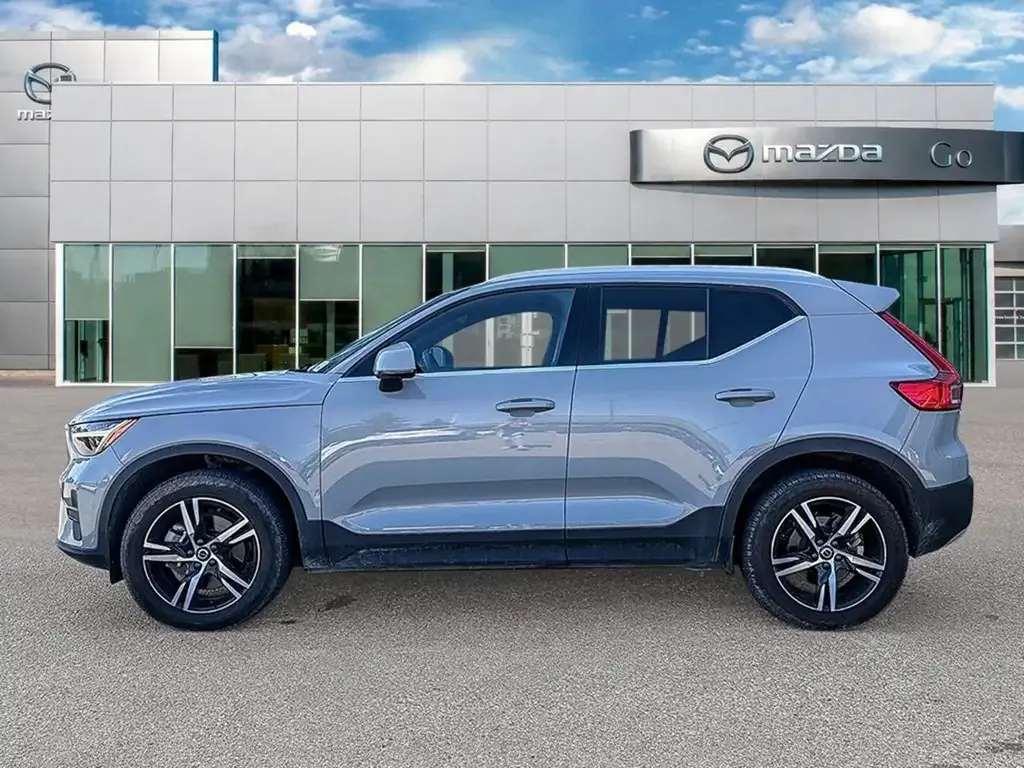 Volvo Xc40 2025 photo 3