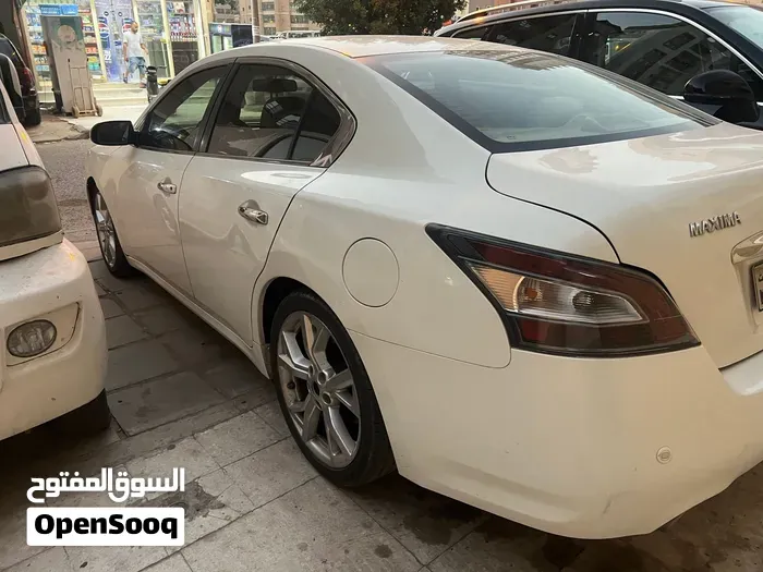Nissan Maxima 2013 photo 4