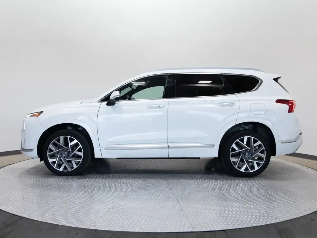 Hyundai Santa Fe 2023 photo 2