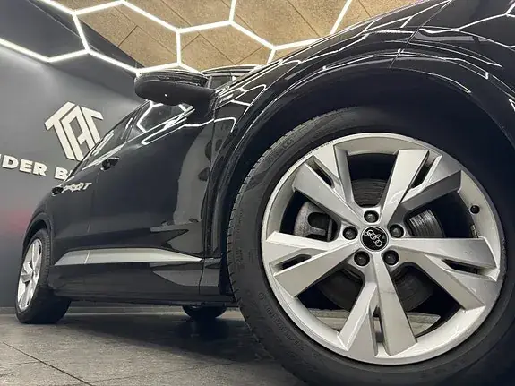Audi Q4 E-Tron 2023 photo 2