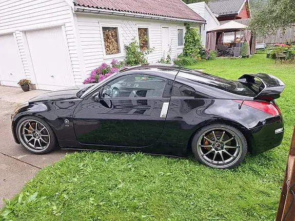 Nissan 350 Z 2004 photo 3