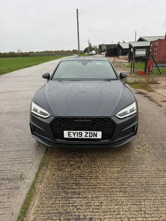 Audi A5 2019 photo 2