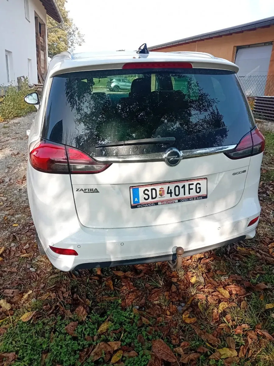 Opel Zafira Tourer 2016 photo 3