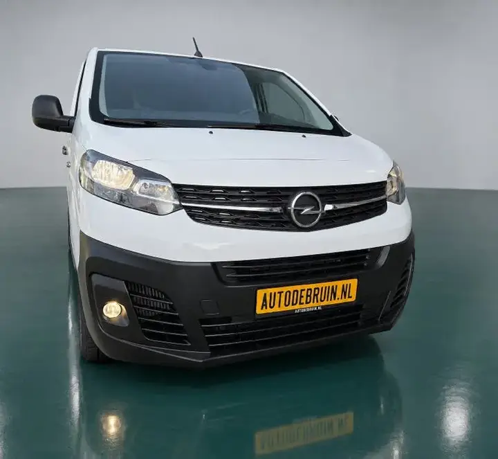 Opel Vivaro 2023 photo 2