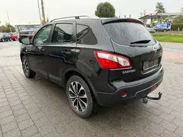Nissan Qashqai 2011 photo 4