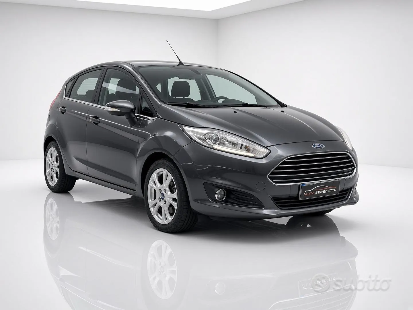 Ford Fiesta 2017 photo 2