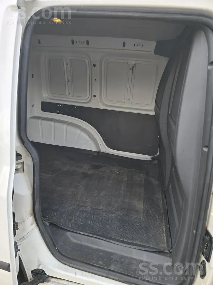 Volkswagen Caddy 2011 photo 5