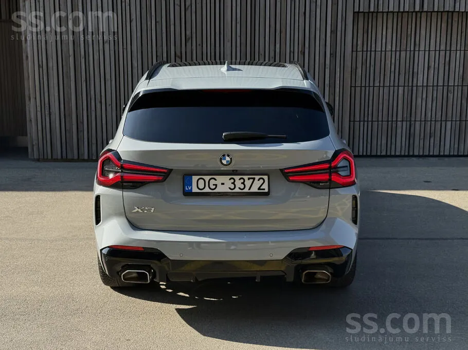 BMW X3 2022 photo 2