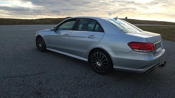 Mercedes-Benz E200 2014 photo 5