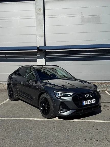 Audi E-Tron Sportback