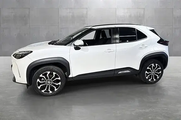 Toyota Yaris Cross 2023 photo 2